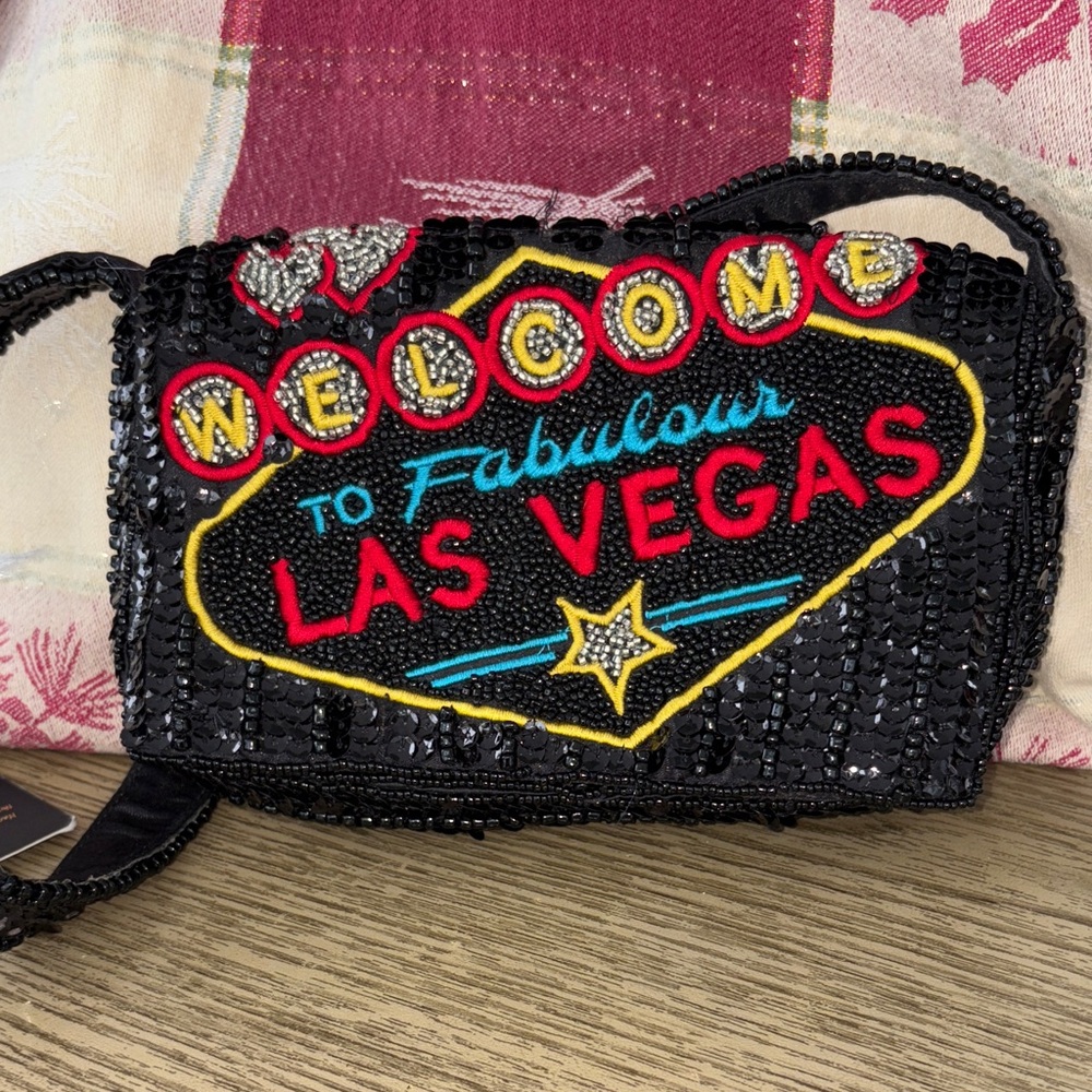 Black Sequin 'Welcome to Fabulous Las Vegas' Clutch
